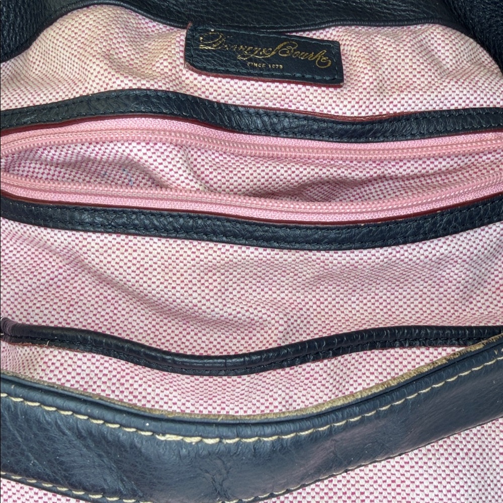 Dooney and Burke EUC black leather hobo style 1975 vintage 15 by 11 w 10 drop - Picture 8 of 11